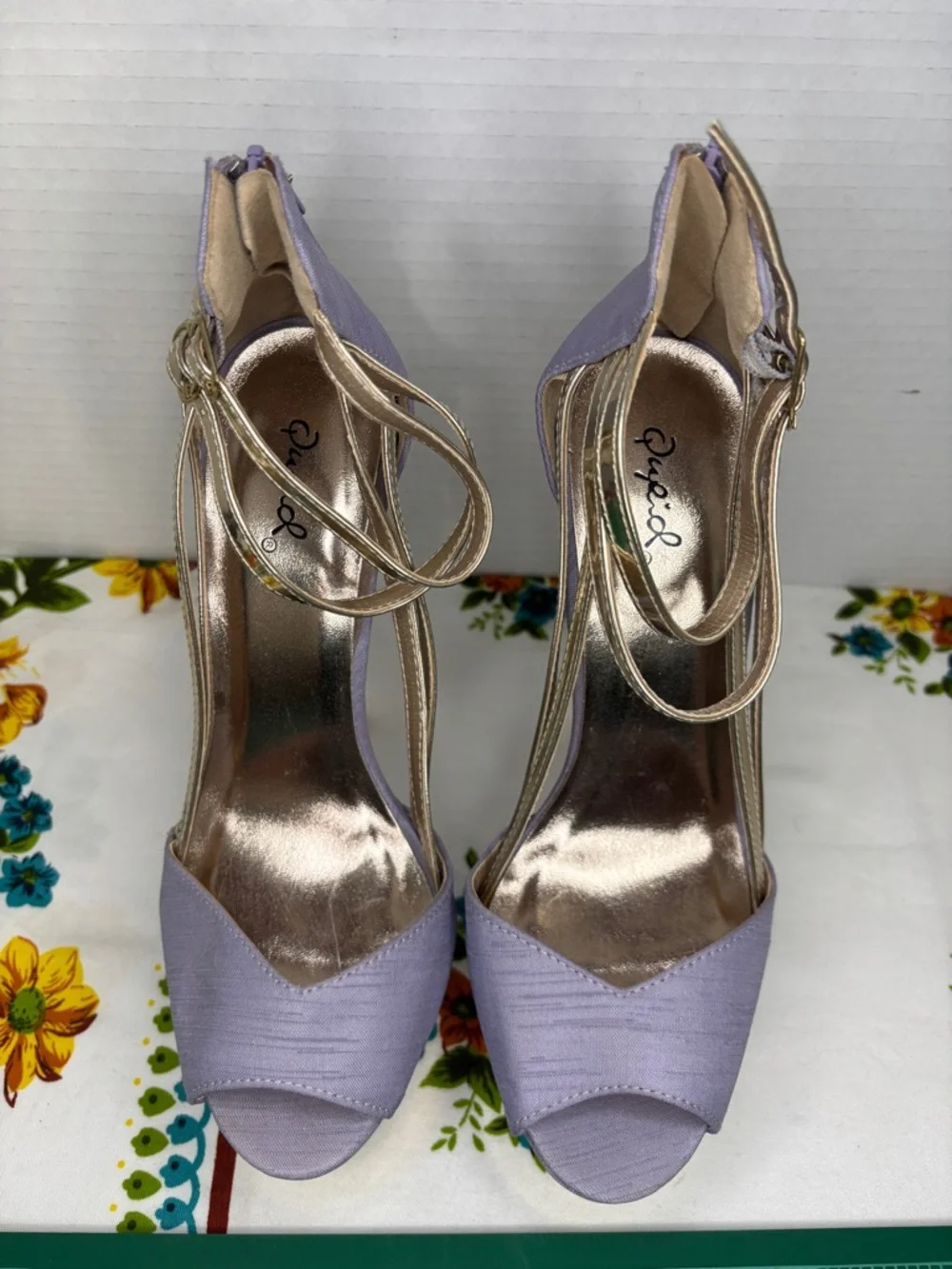 Qupid sz 7 Lavender Platform Heels Gold Accent Stilettos Peep Toe Back Zipper - Picture 6 of 9